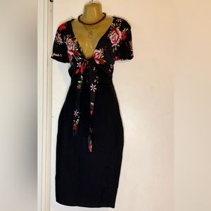 2 piece outfit/Highwasted skirt/Floral crop top..skirt is Fashion Nova/Top shein